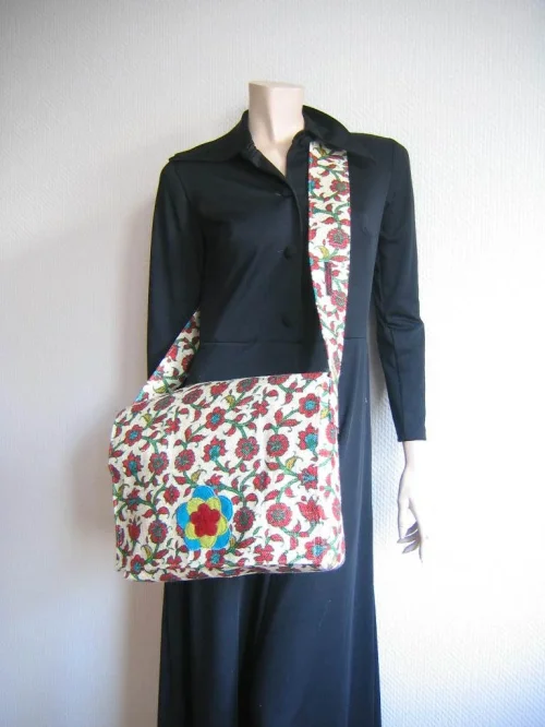 Bild 4 von Große Tasche
