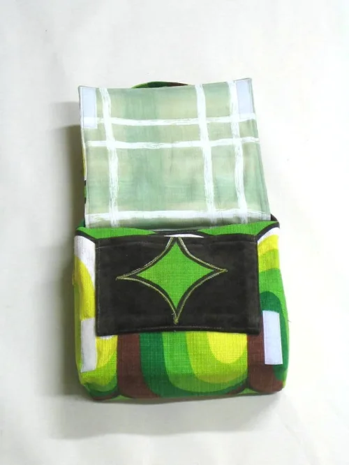 Bild 2 von Kleine Tasche