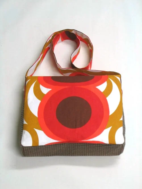 Bild 3 von Große Tasche