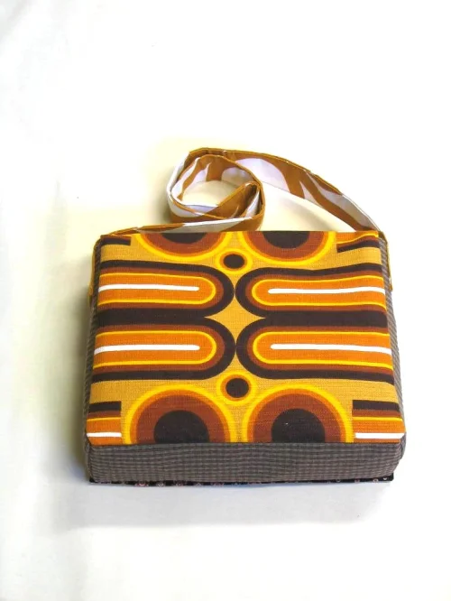 Bild 3 von Große Tasche