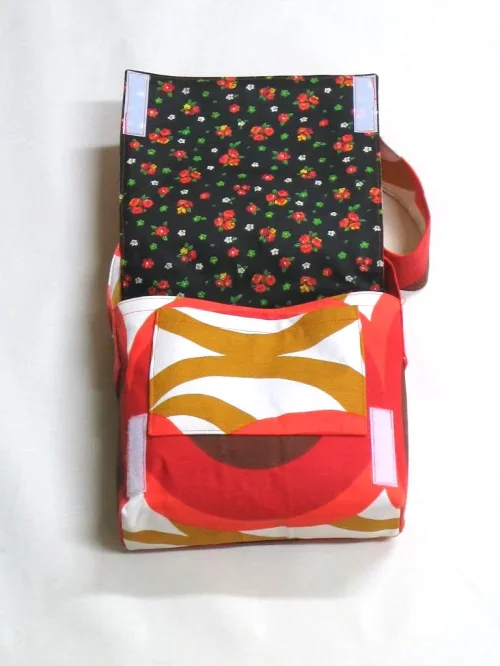 Bild 2 von Kleine Tasche