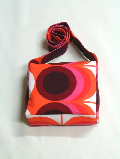Bild 3 von Kleine Tasche
