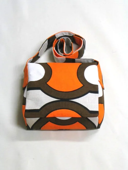 Bild 3 von Kleine Tasche