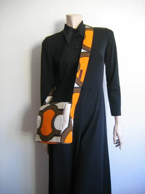 Bild 4 von Kleine Tasche