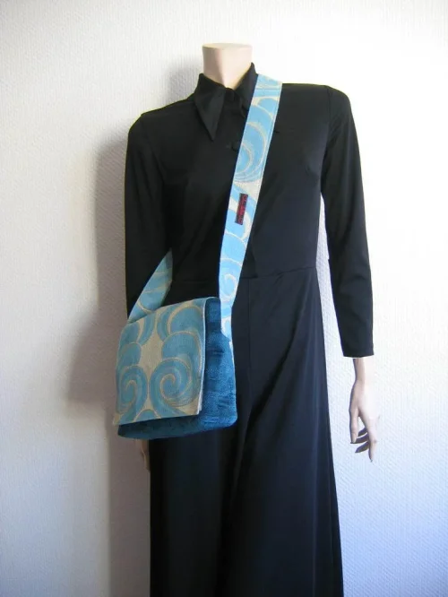Bild 4 von Kleine Tasche