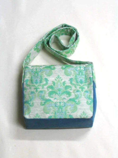 Bild 3 von Kleine Tasche