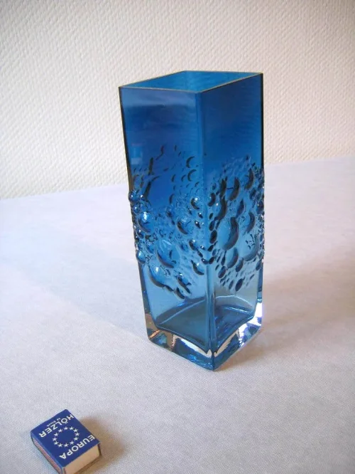 Bild 1 von Vase