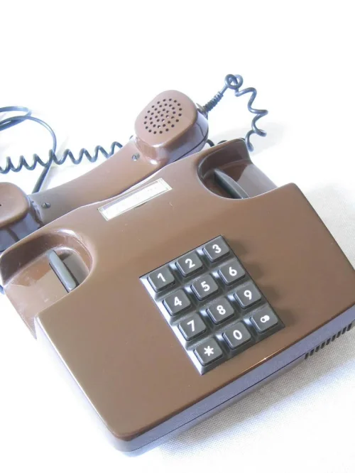Bild 2 von 80er Tastentelefon