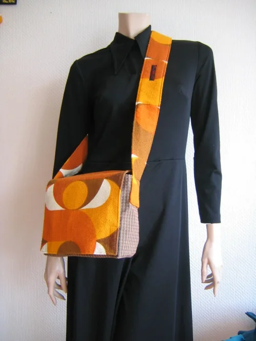 Bild 3 von Kleine Tasche