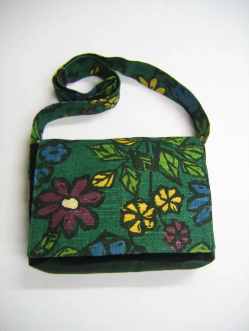 Mittlere Tasche