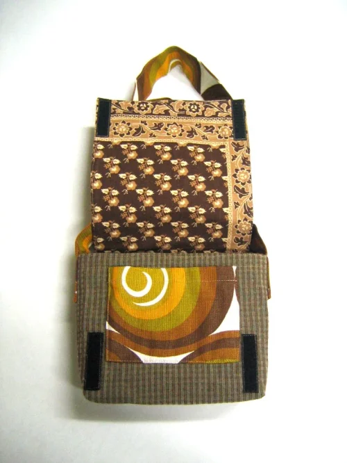 Bild 2 von Kleine Tasche
