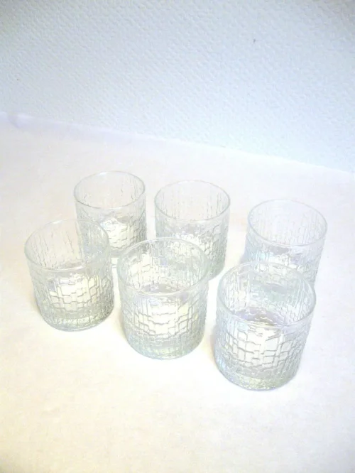 Bild 1 von 60 glasses