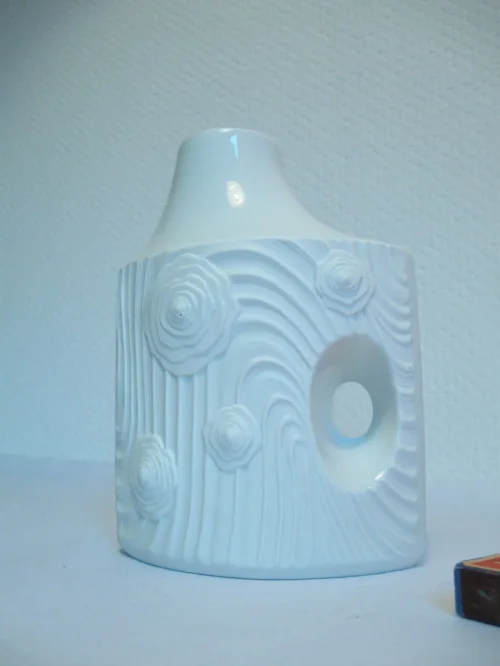 Bild 2 von Bisquitporzellan Vase