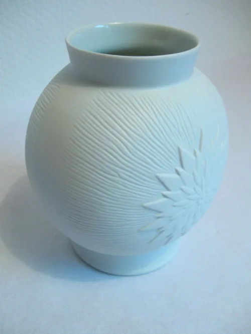 Bild 3 von Biskuitporzellanvase