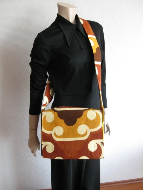 Bild 2 von Tasche mittel