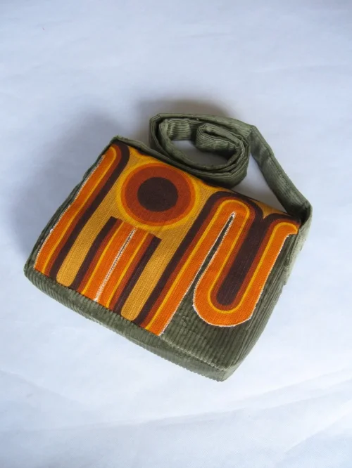 Bild 2 von Tasche mittel