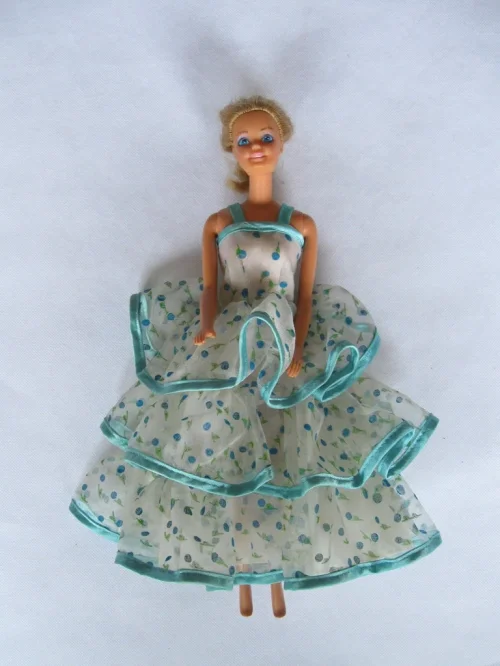 Bild 2 von 60er Barbiepuppe