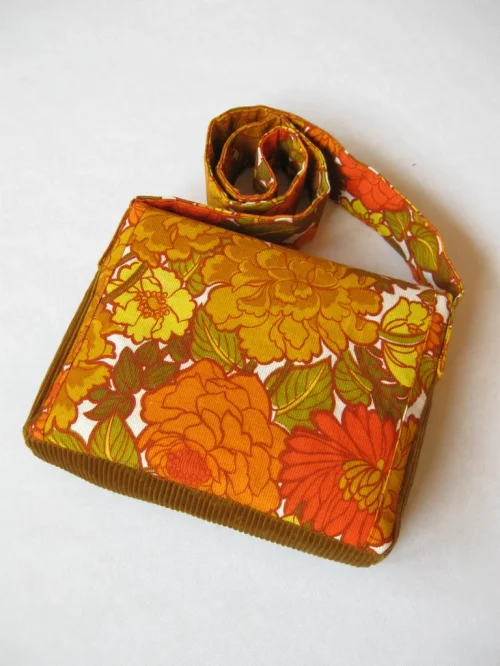 Bild 3 von Tasche mittel
