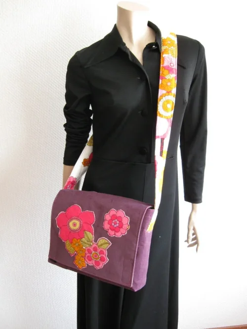 Bild 4 von Tasche mittel