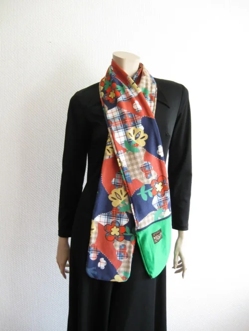 Bild 3 von Designer-Schal