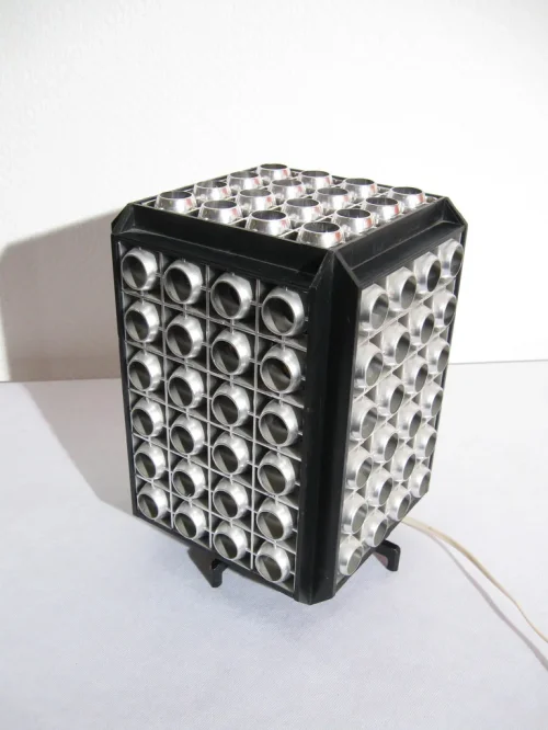 Bild 2 von Lampe mit Drehzylinder