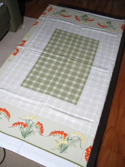 Bild 2 von 50er Tischdecke