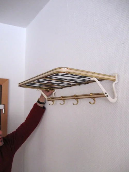 Bild 1 von 50er Garderobe