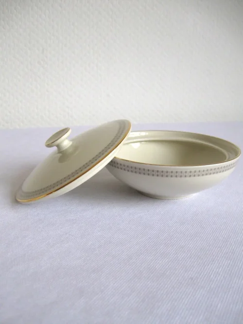 Bild 2 von Milch- und Zucker-Garnitur