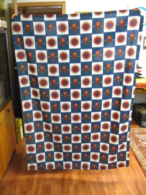 Bild 2 von 70er Tischdecke