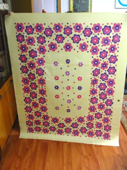 Bild 2 von 70er Tischdecke