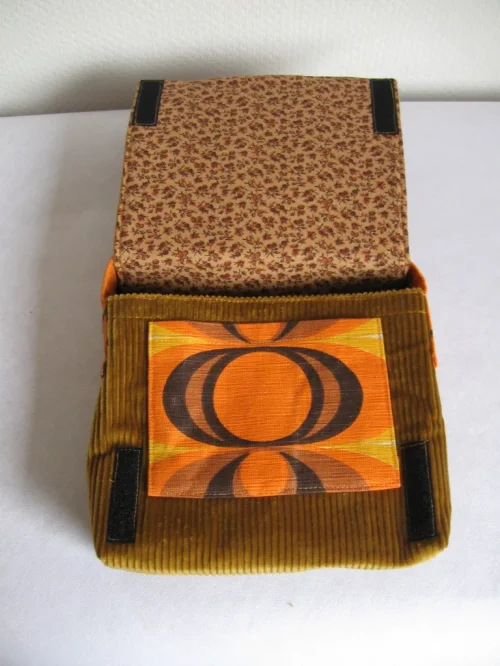 Bild 2 von Tasche klein