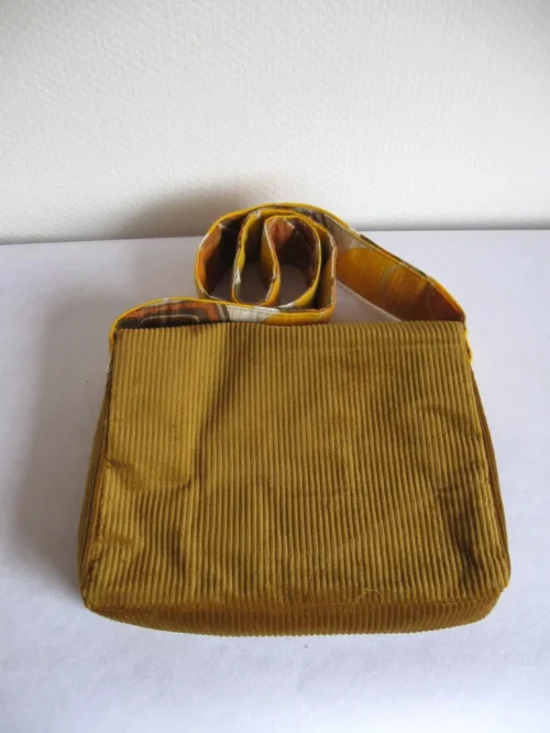 Bild 3 von Tasche mittel