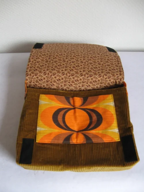 Bild 2 von Tasche mittel