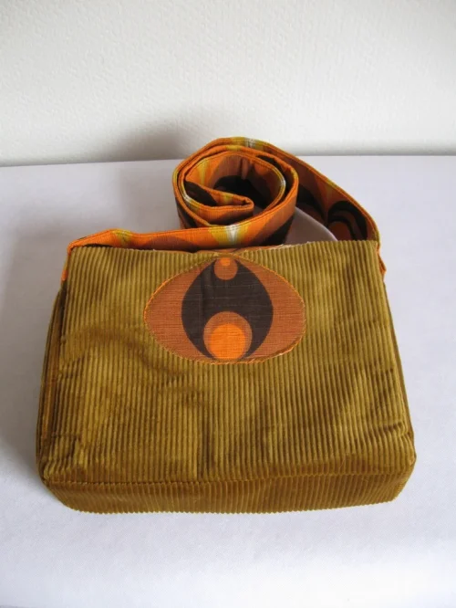 Bild 3 von Tasche mittel