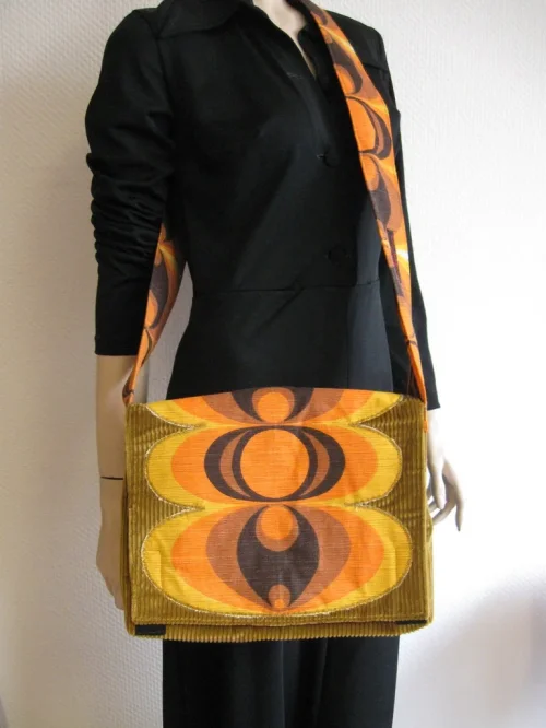 Bild 4 von Tasche mittel
