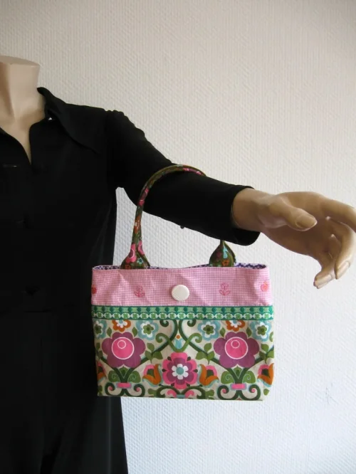 Bild 6 von Henkeltasche
