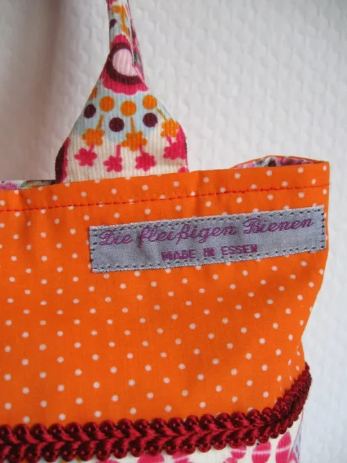 Bild 3 von Henkeltasche