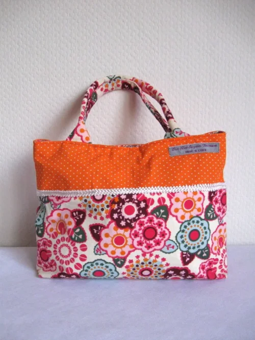 Bild 2 von Henkeltasche
