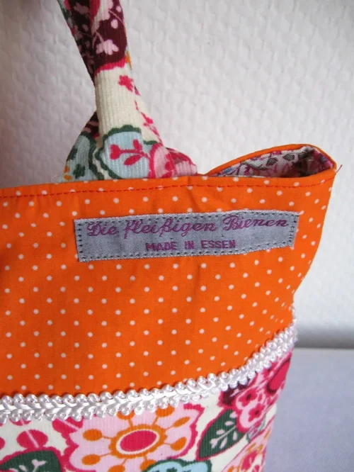 Bild 3 von Henkeltasche