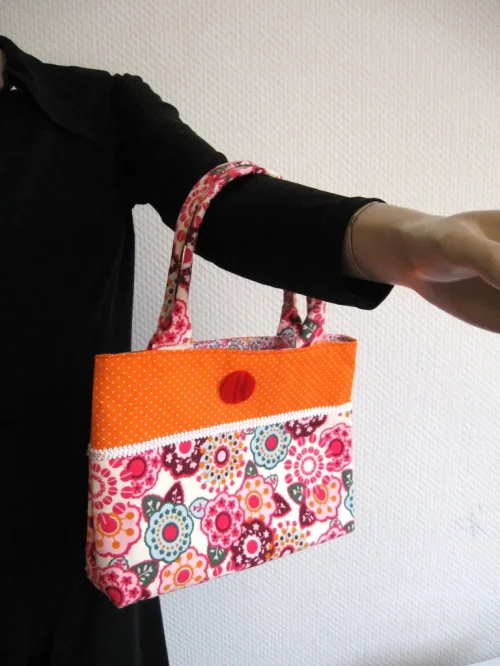 Bild 5 von Henkeltasche