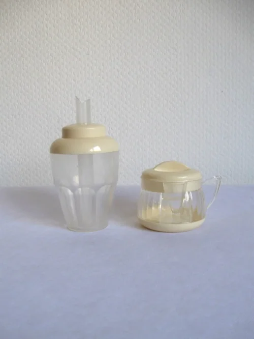 60s milk and sugar set