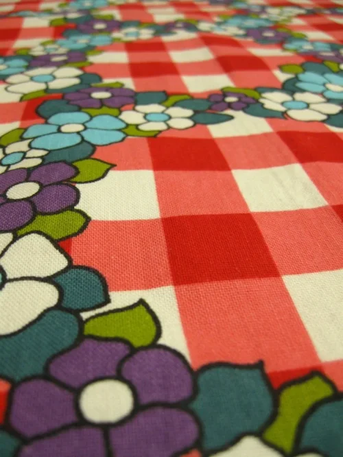 Bild 3 von Pair of 70 curtains