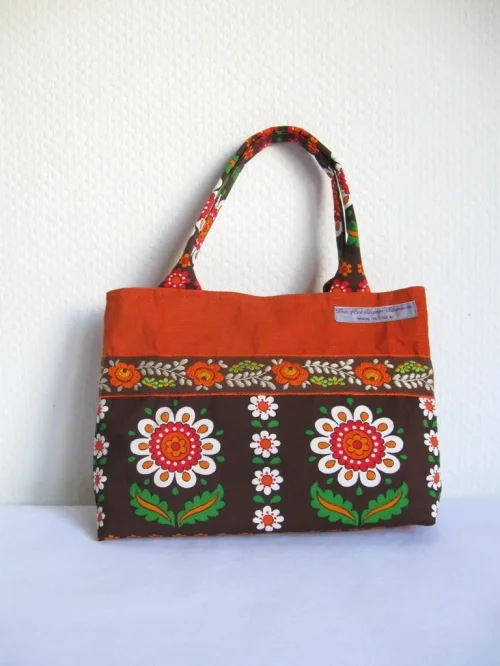 Bild 2 von Henkeltasche