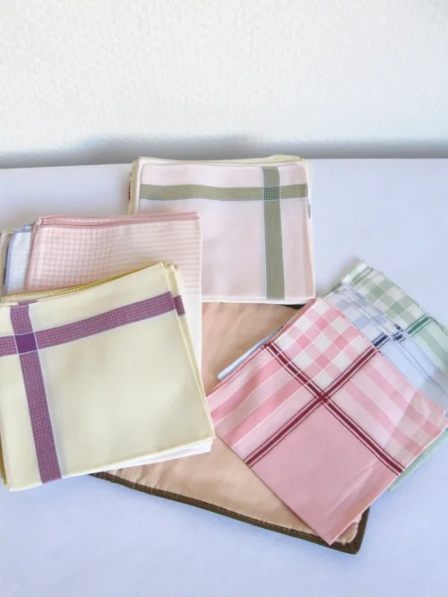 Bild 4 von Taschentuchetui