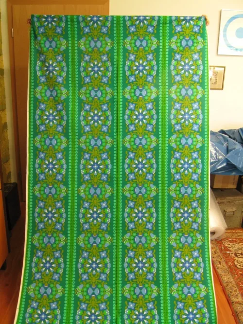 Bild 2 von 70er Stoff