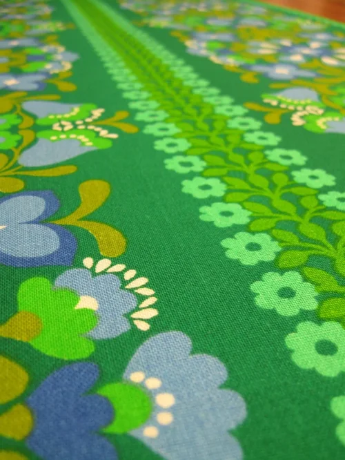 Bild 4 von 70er Stoff