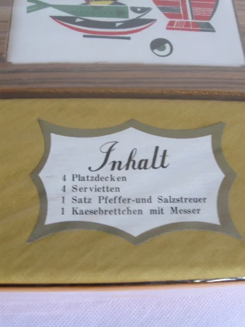 Bild 4 von 70s Juegos de Mesa - Conjunto Decorativo