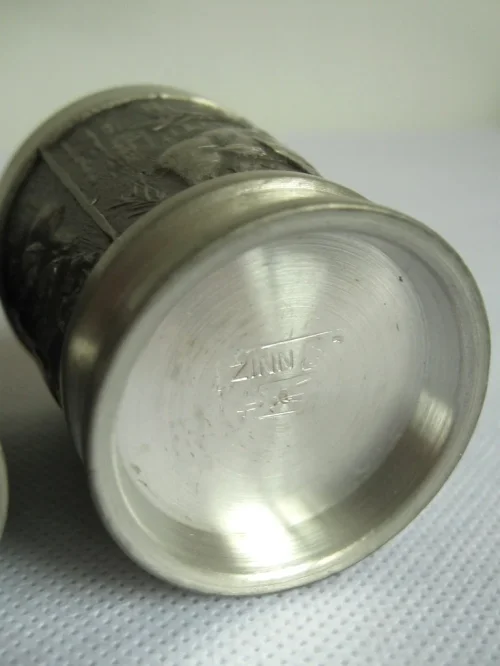 Bild 4 von 60er Zinnbecher Jagdmotive