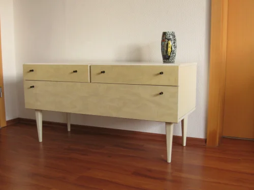 Bild 2 von 