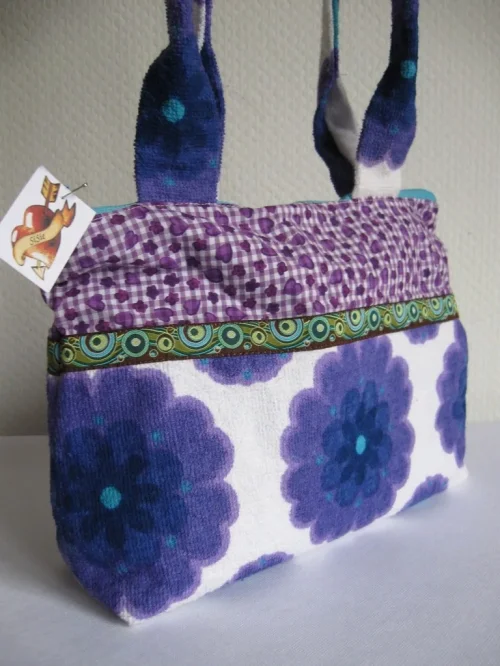 Bild 3 von Henkeltasche